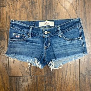 Hollister Low Rise Denim Shorts Size 0/24